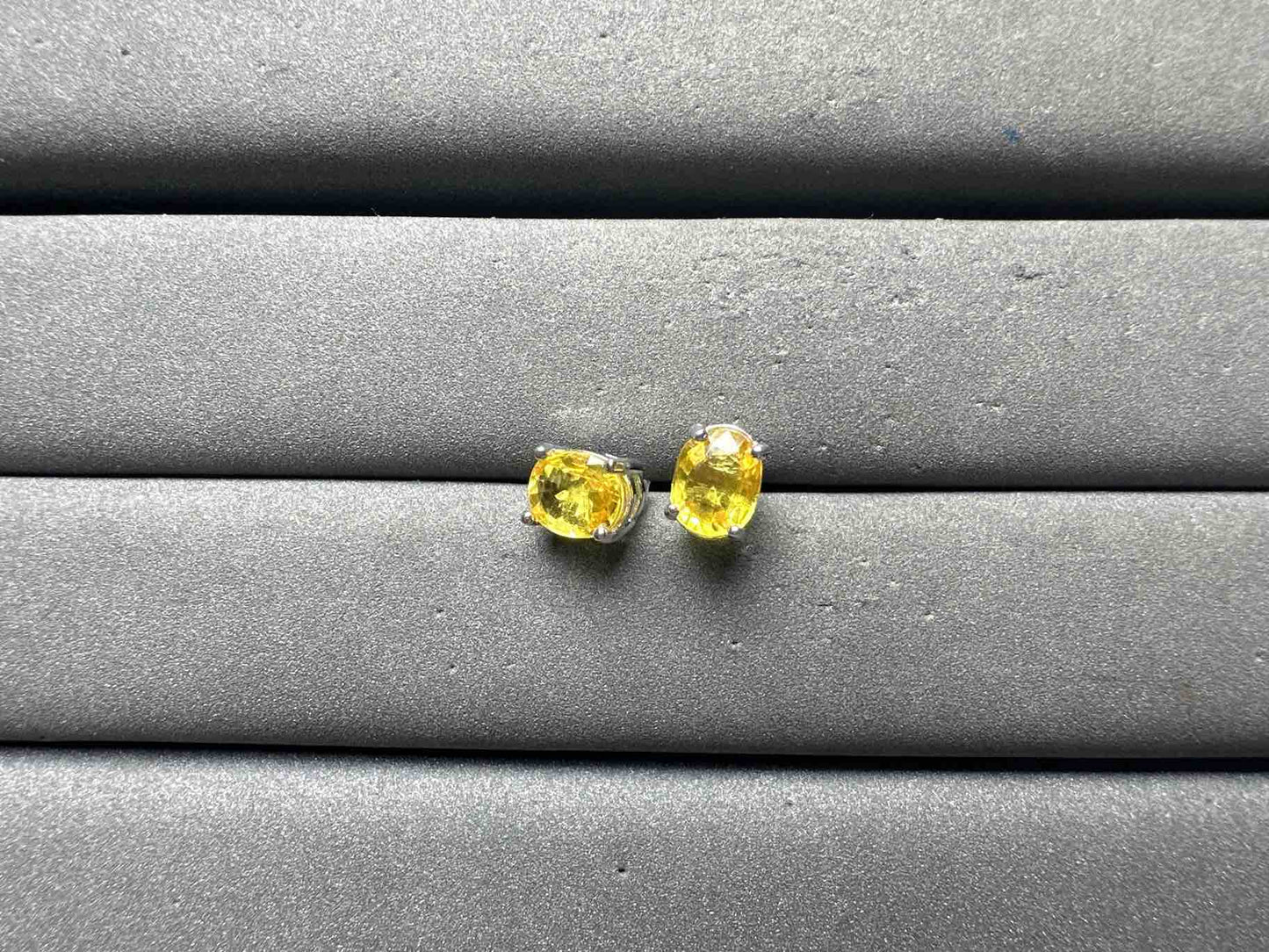 A15021 Yellow Sapphire Earrings