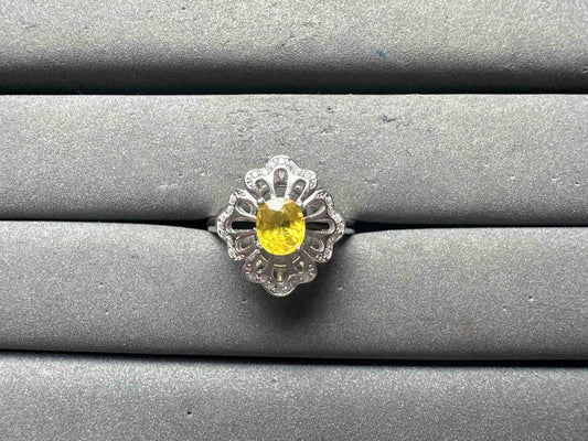 A15040 Yellow Sapphire Ring
