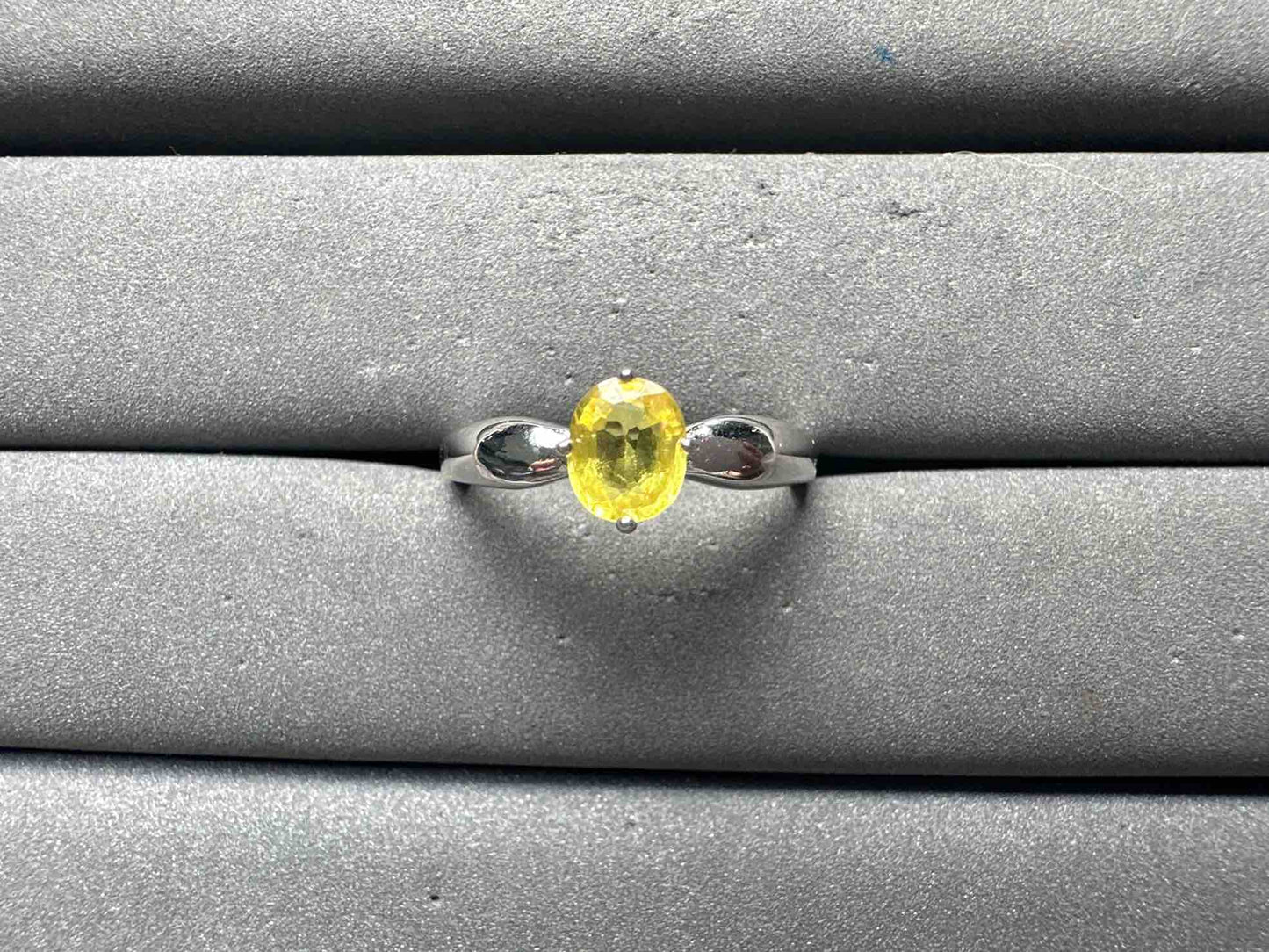 A15041 Yellow Sapphire Ring