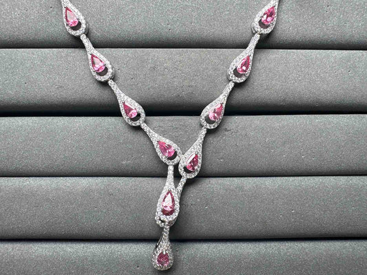 A15070 Spinel Necklace