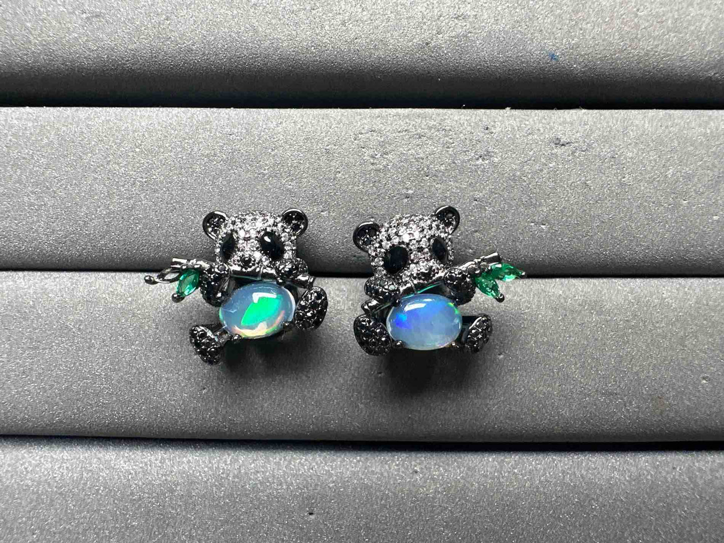 A15071 Opal Earrings