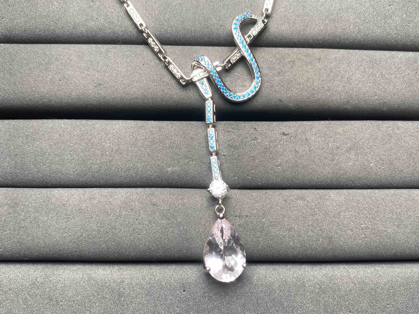 A15088 Aquamarine Necklace
