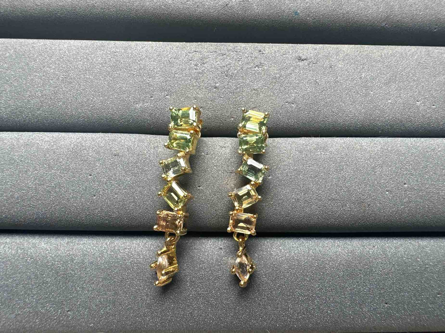 A15111 Sapphire Earrings