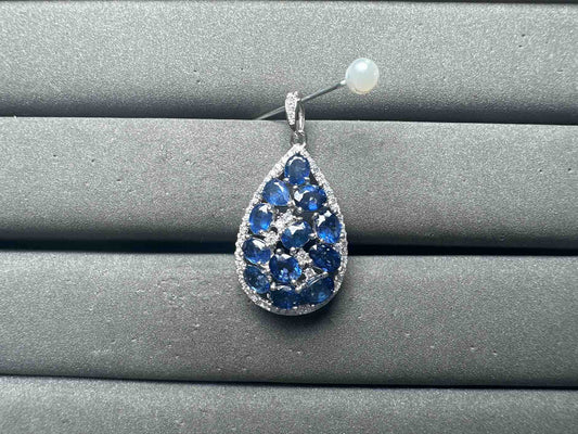 A15115 Sapphire Pendant
