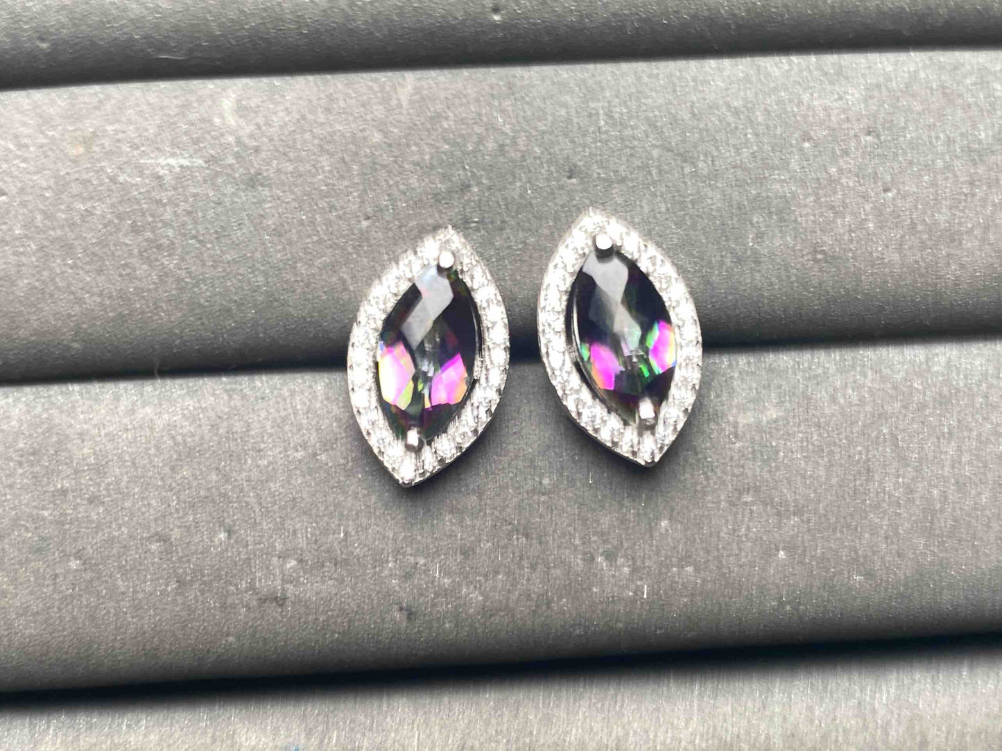 A15159 Crystal Earrings