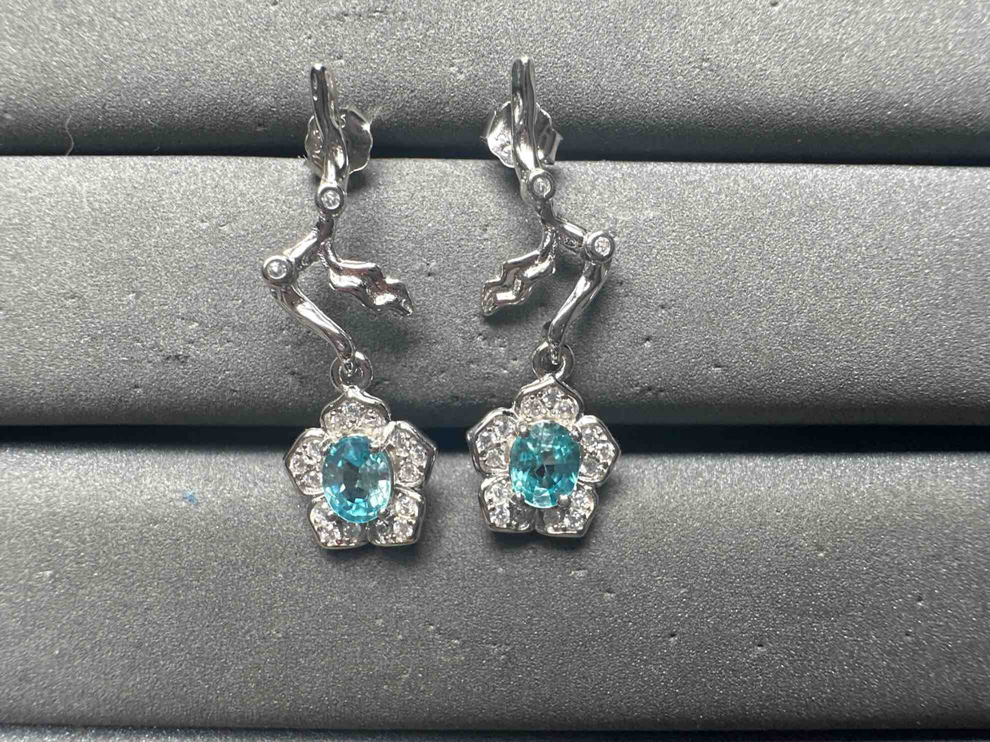 A15193 Natural Zicorn Earrings