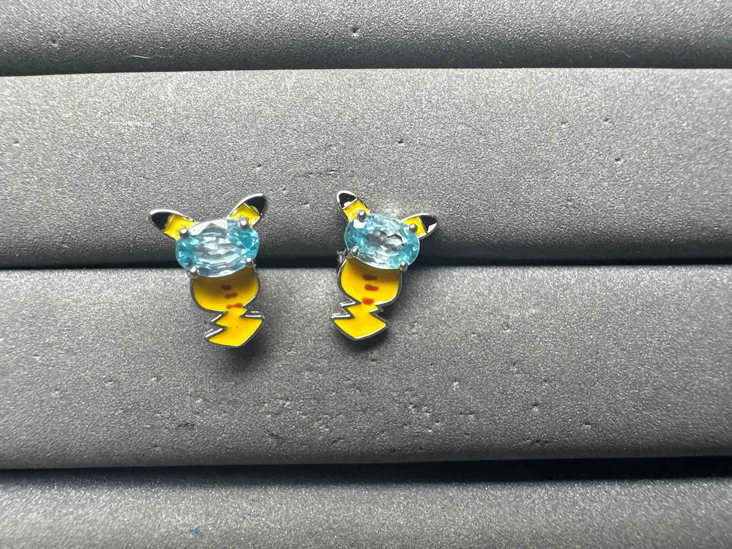 A15197 Natural Zicorn Earrings