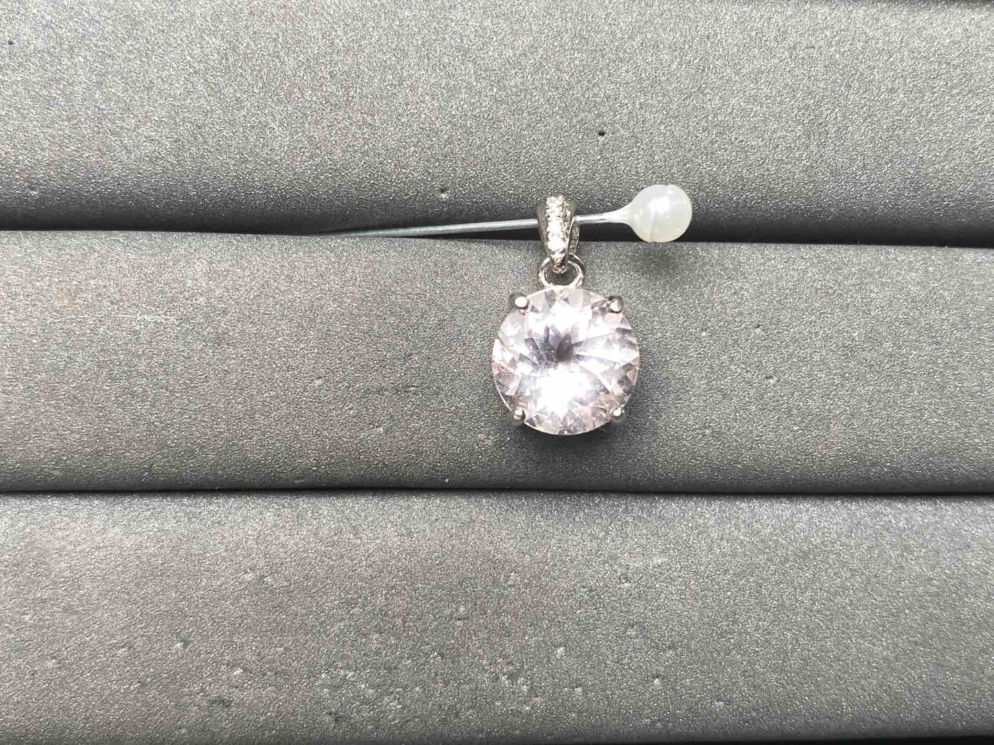 A15215 Aquamarine Pendant