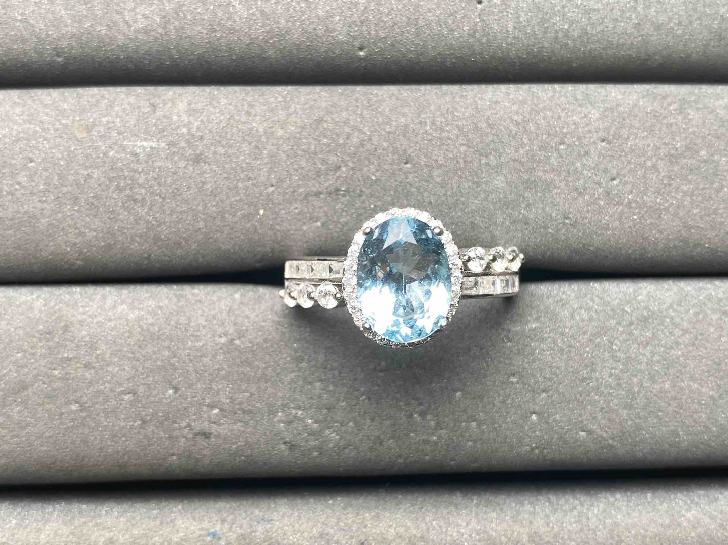 A15241 Aquamarine Ring