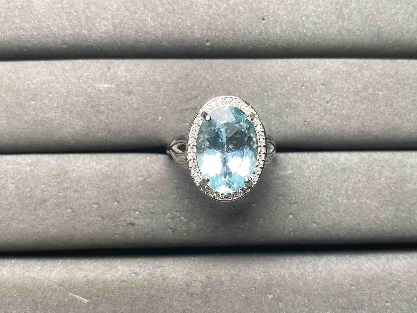 A15253 Aquamarine Ring