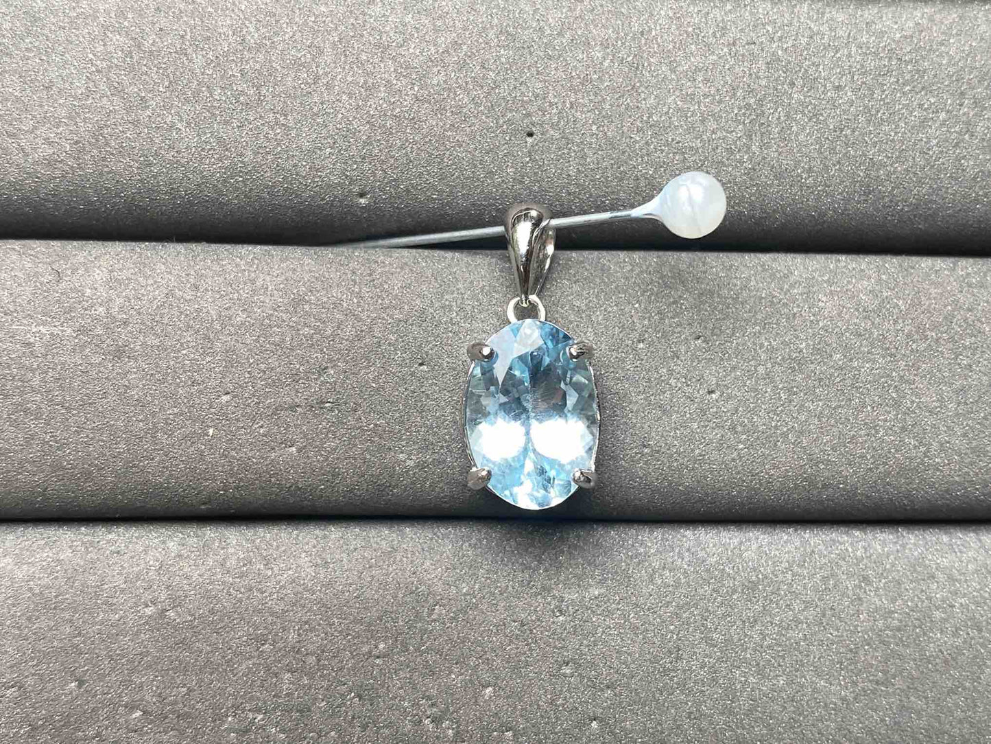 A15258 Aquamarine Pendant