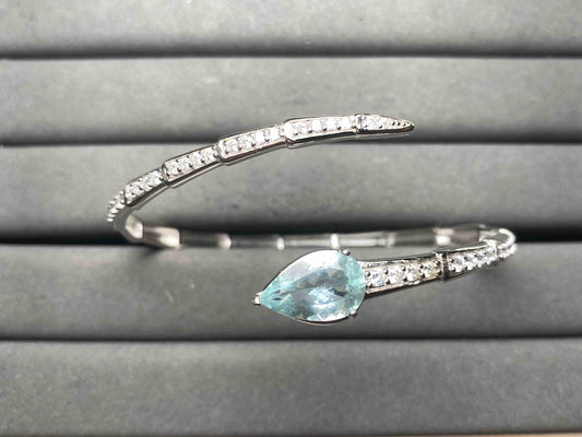 A15259 Aquamarine Bangle