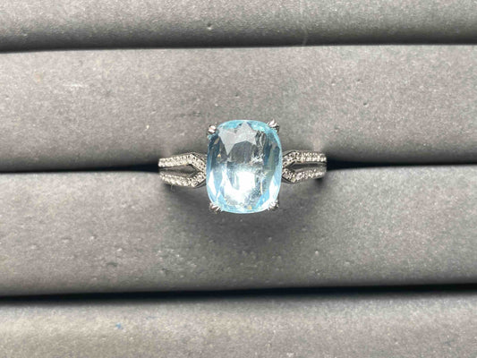 A15263 Aquamarine Ring