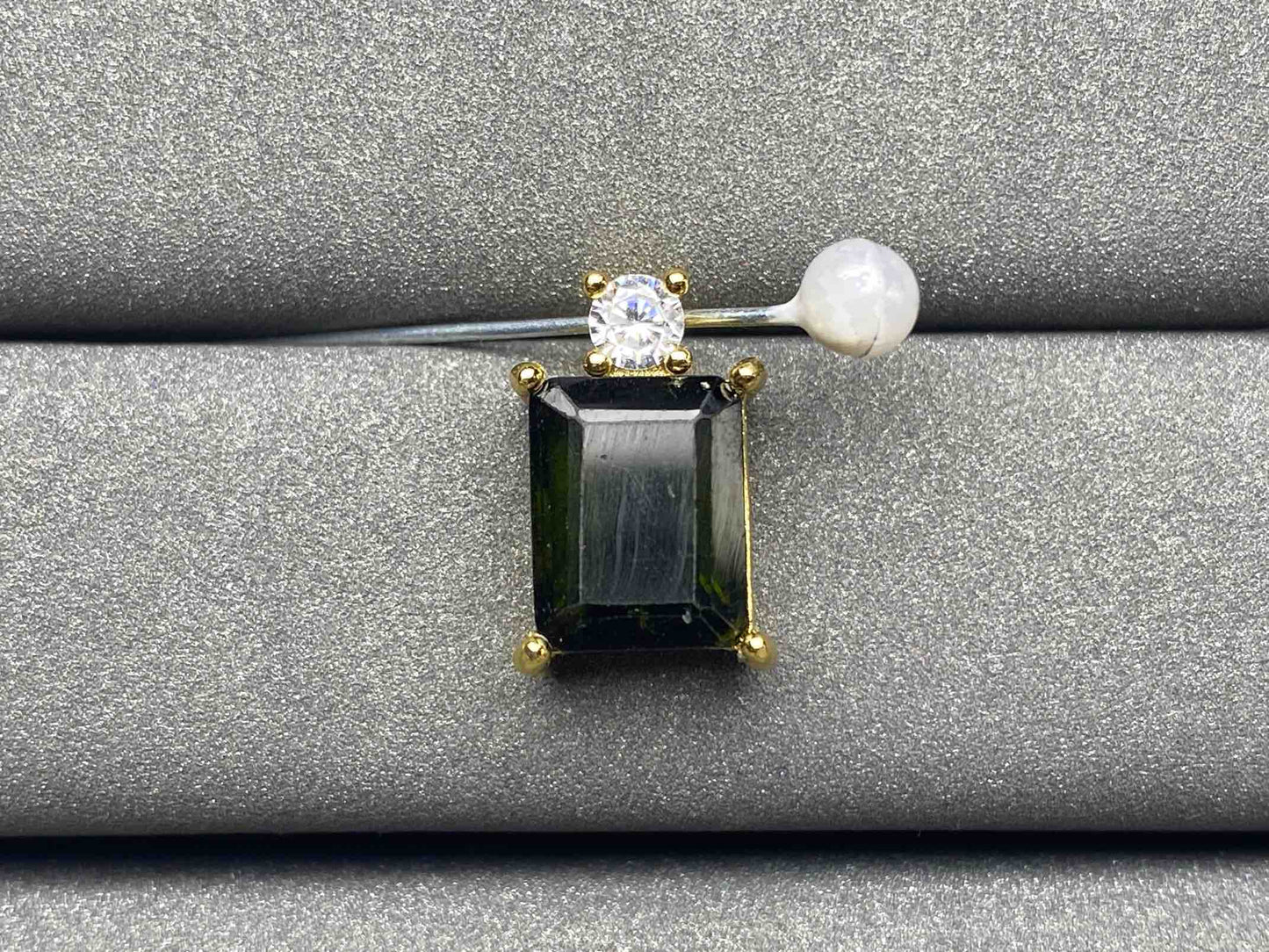 A1527 Tourmaline Pendant