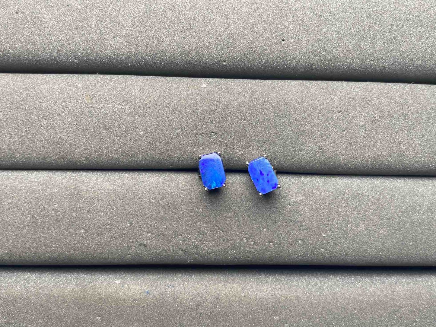 A15281 Opal Earrings