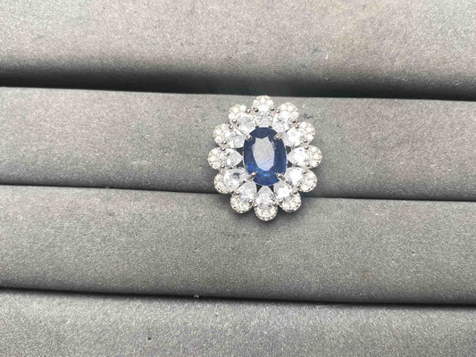 A15328 Sapphire Pendant