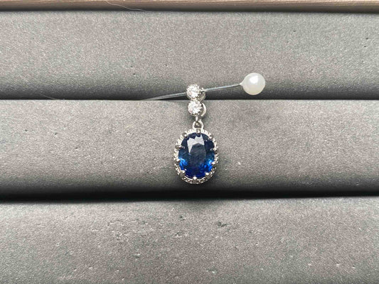 A15342 Sapphire Pendant