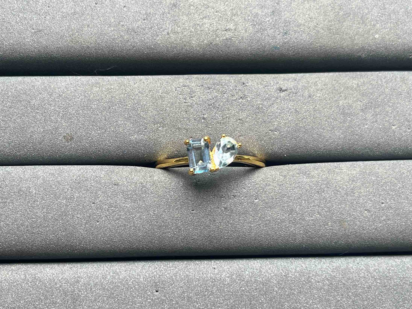 A15435 Topaz Ring