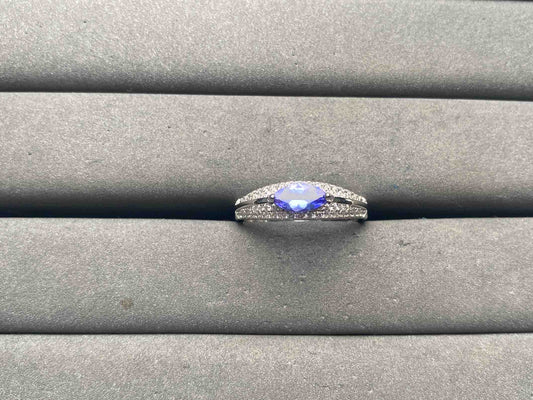 A15508 Tanzanite Ring