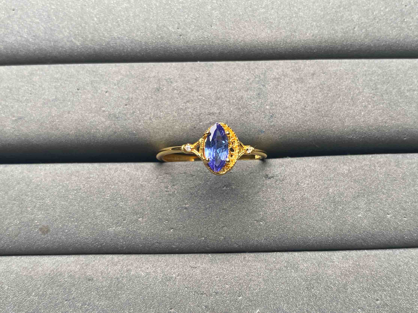 A15509 Tanzanite Ring