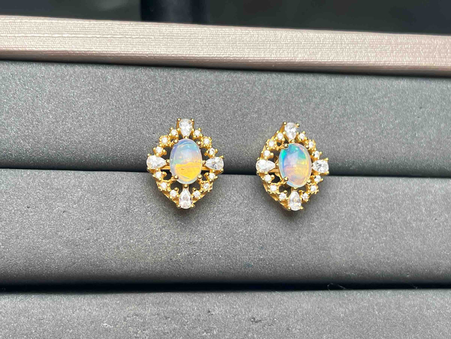 A15545 Opal Earrings