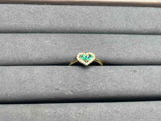 A15590 Emerald Ring