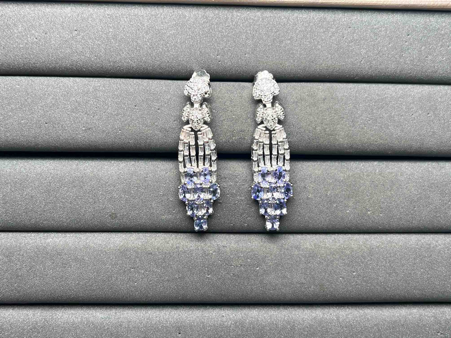 A15593 Tanzanite Earrings