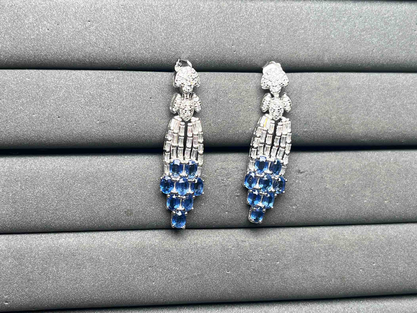 A15595 Kyanite Earrings