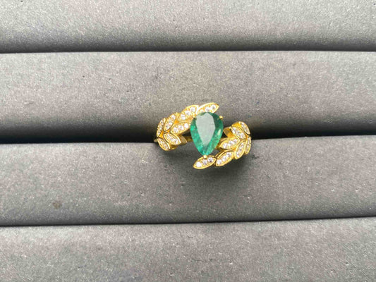 A15643 Emerald Ring
