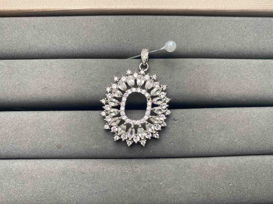 A15666 Sapphire Pendant