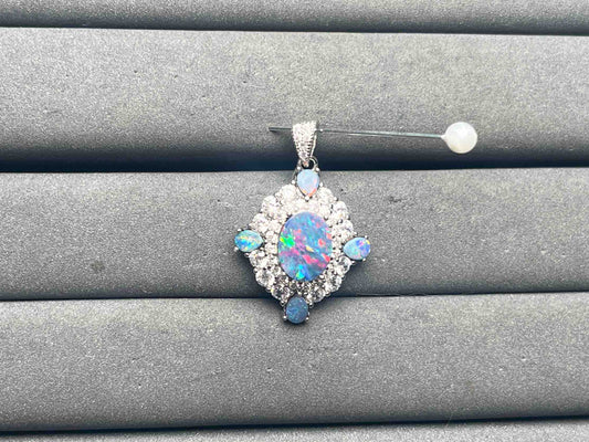 A15720 Opal Pendant