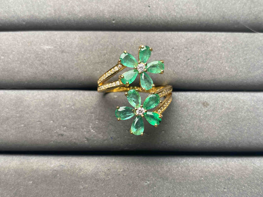 A15846 Emerald Ring