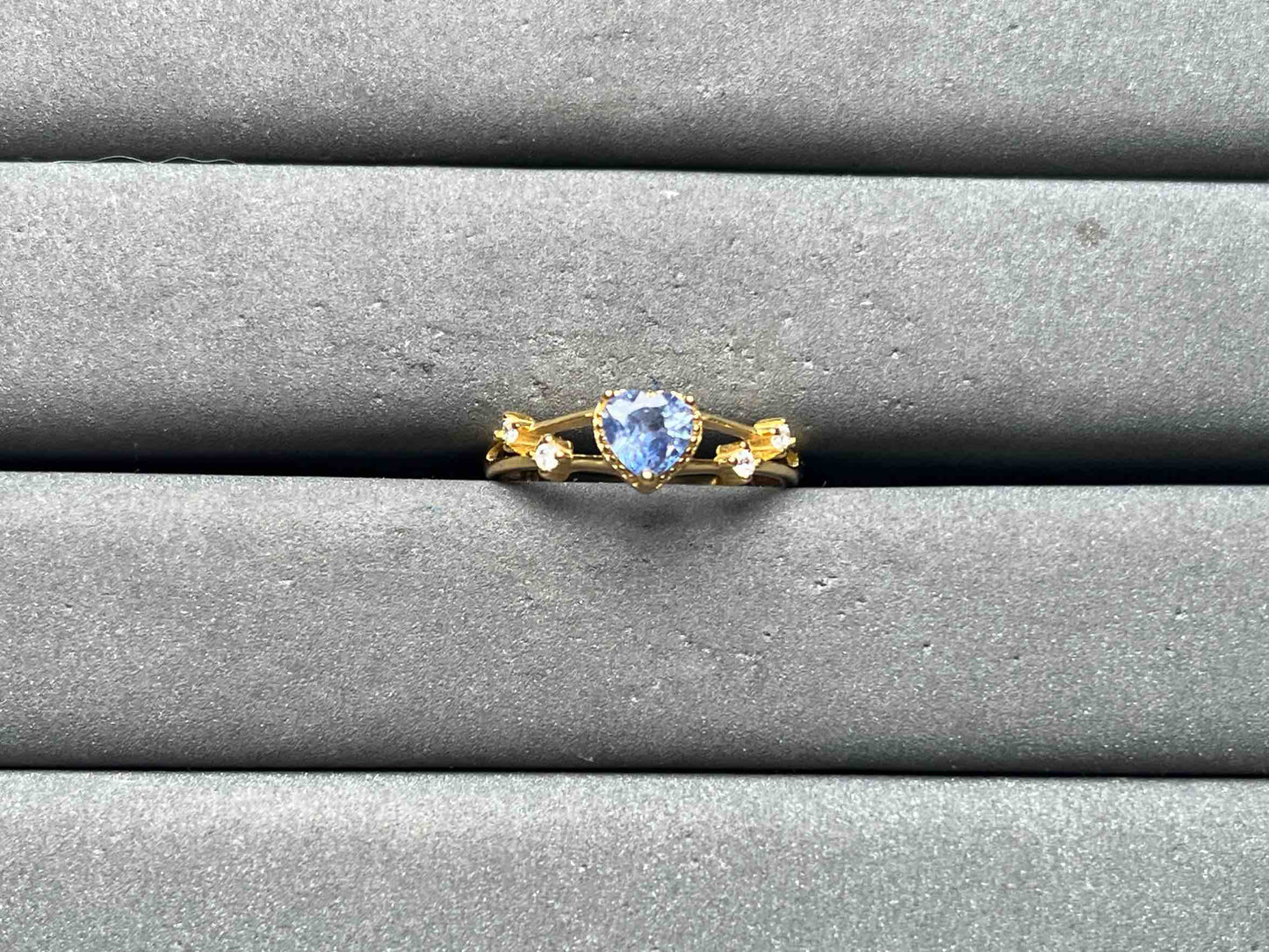 A15858 Tanzanite Ring