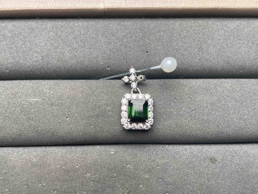 A15873 Tourmaline Pendant