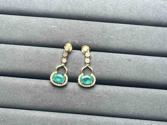 A15916 Emerald Earrings