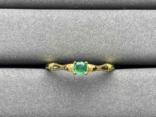A160 Emerald Ring