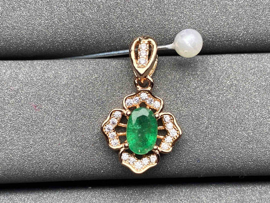 A1610 Emerald Pendant