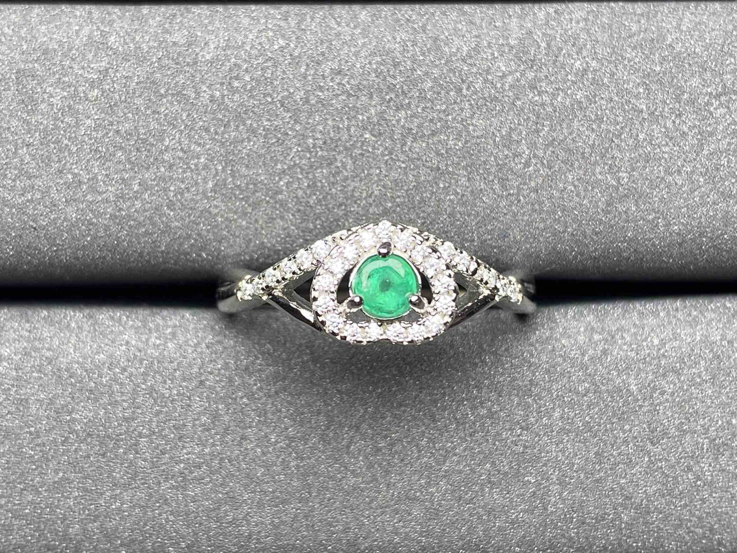 A165 Emerald Ring