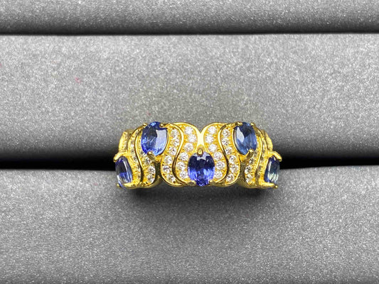 A1718 Cornflower Sapphire Ring