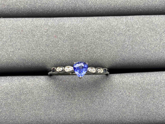 A1755 Cornflower Sapphire Ring