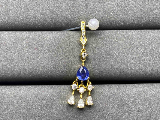 A1762 Cornflower Sapphire Pendant