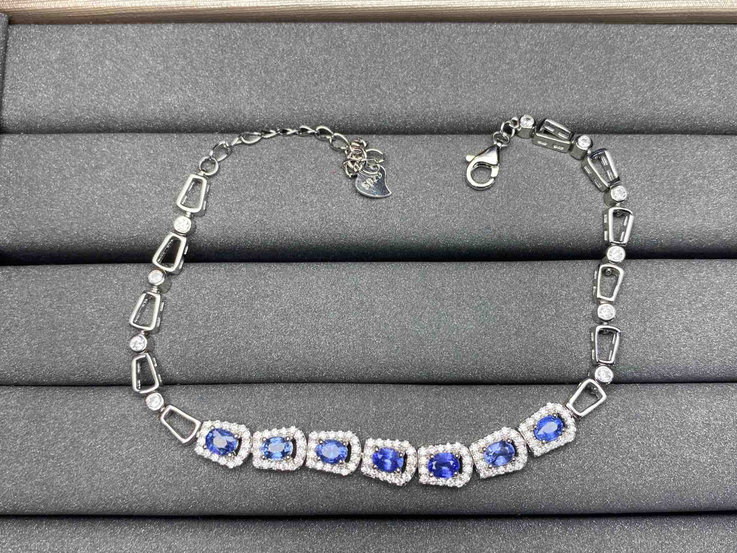 A1774 Cornflower Sapphire Bracelet