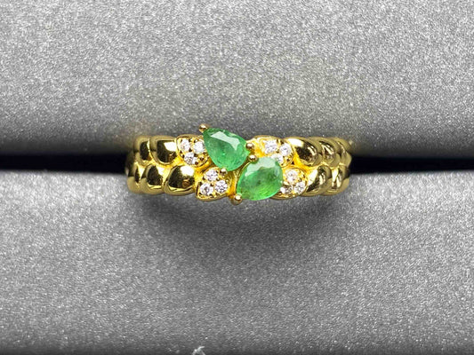 A18 Emerald Ring