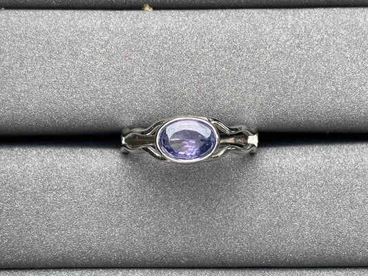 A1894 Tanzanite Ring