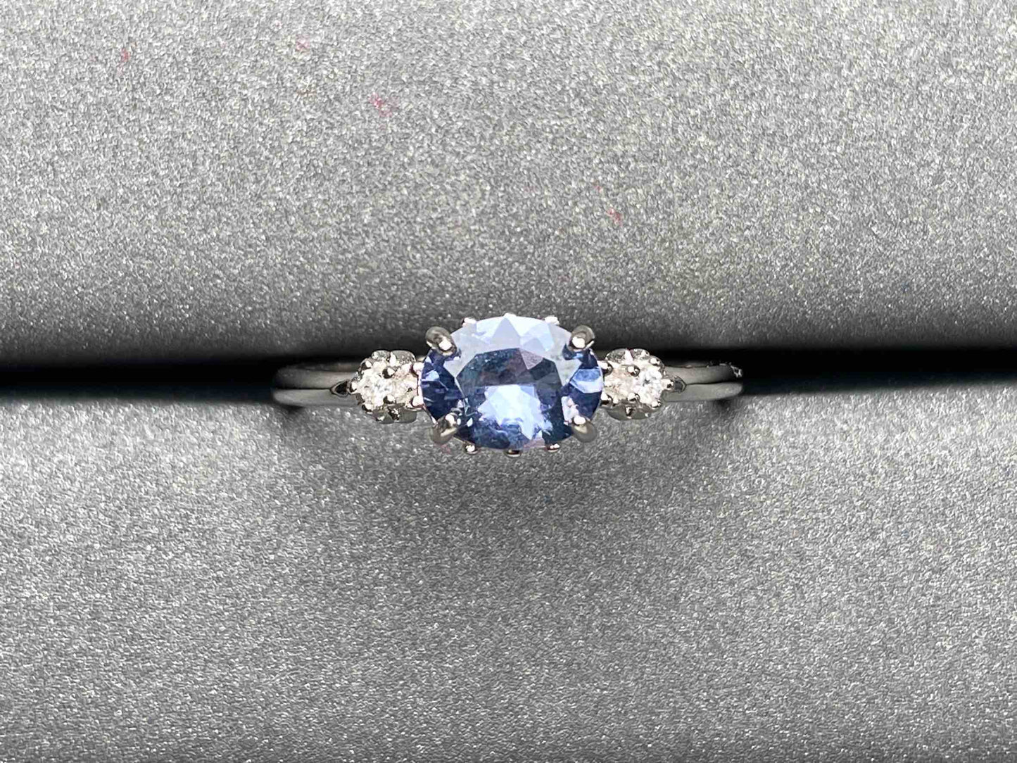 A1895 Tanzanite Ring