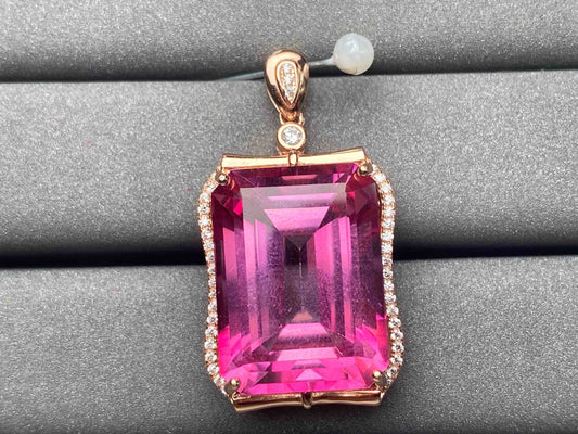 A1911 Topaz Pendant