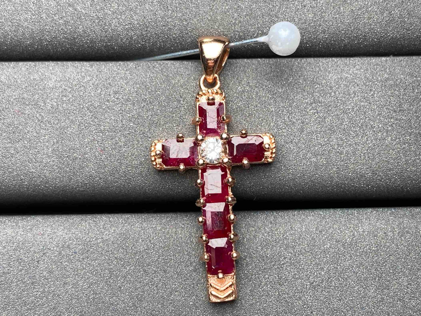 A1977 Ruby Pendant