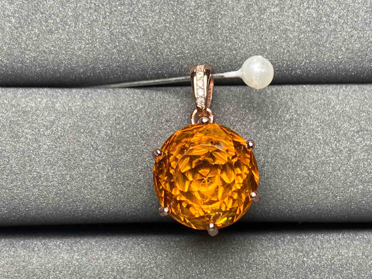 A2001 Citrine Pendant