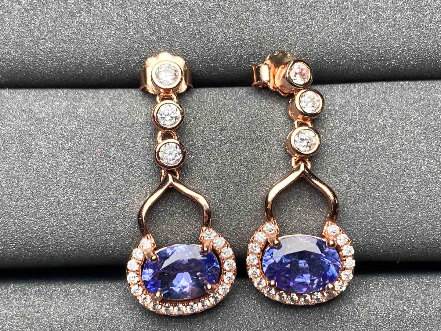 A2007 Tanzanite Earrings