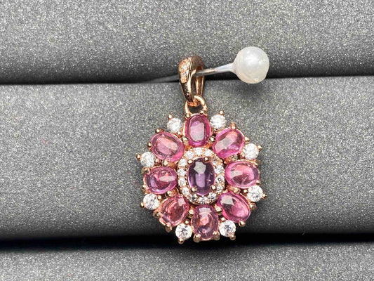 A2011 Pink Sapphire Pendant